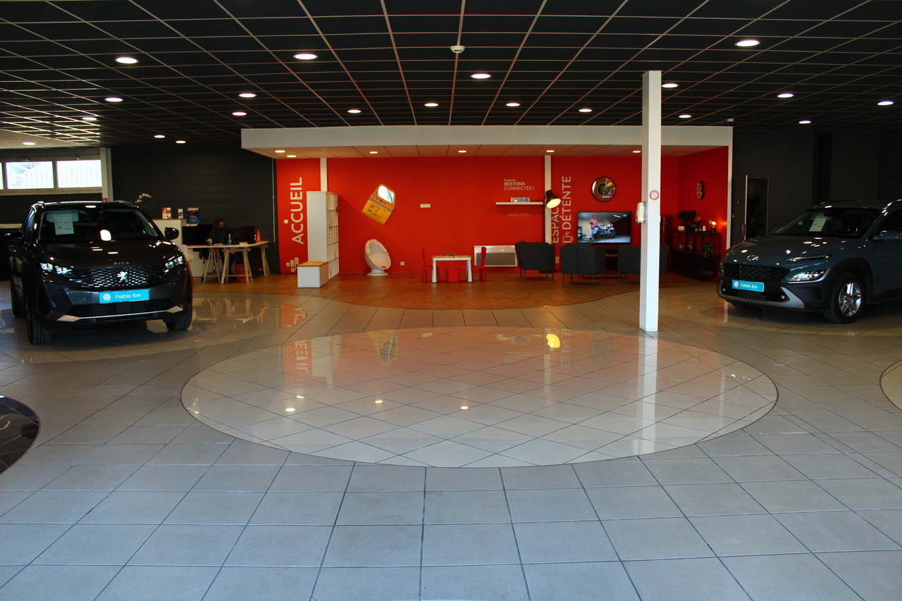 Intérieur de VPN Autos Tarbes